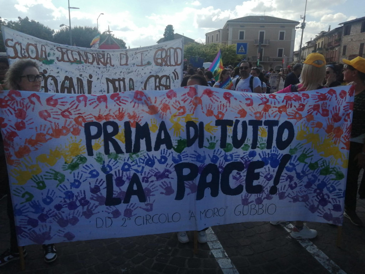 L’Italia partecipi attivamente alla definizione del   trattato ONU che istituisca in Medio Oriente un’area libera da armi nucleari e altre armi di distruzione di massa: questa la richiesta alle Istituzioni di 25 Associazioni italiane.